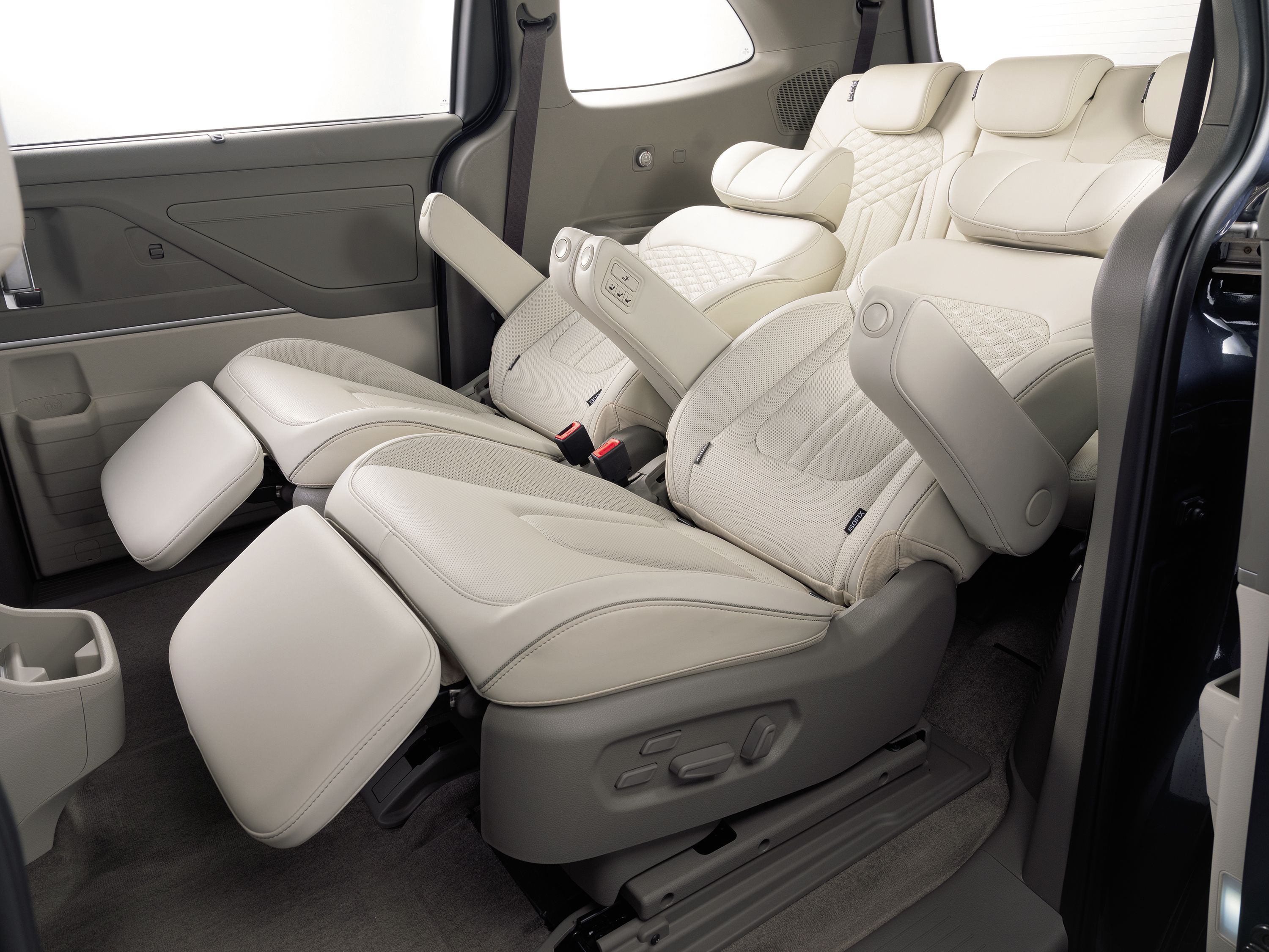 Captain Seats Reclined